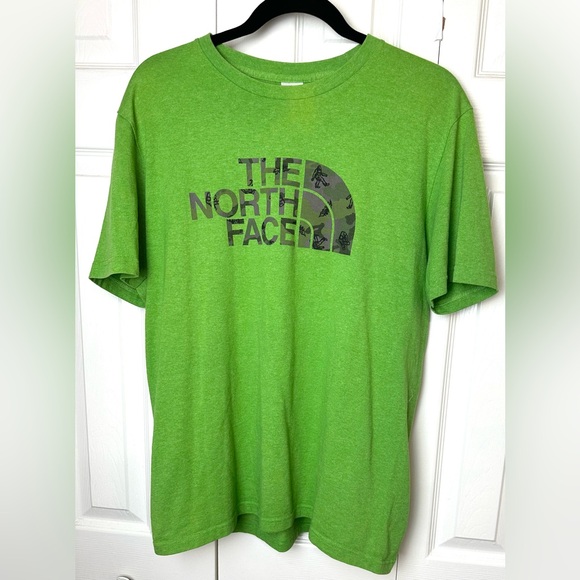 THE NORTH FACE Sasquatch Camo T-Shirt Tee Crew Neck Camouflage Green Big Foot - Picture 1 of 10